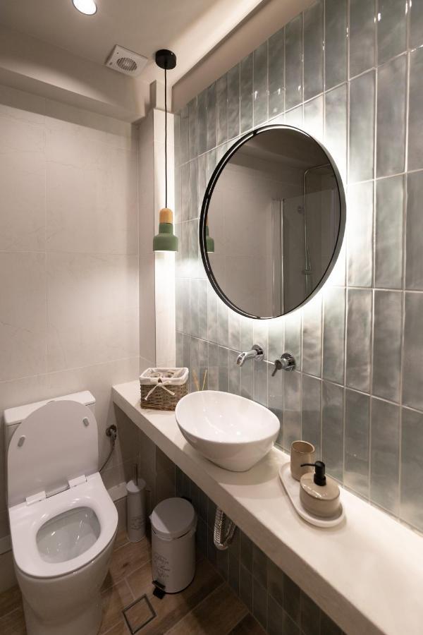 Apo-Zachari Elegant Apartment Larissa Bagian luar foto